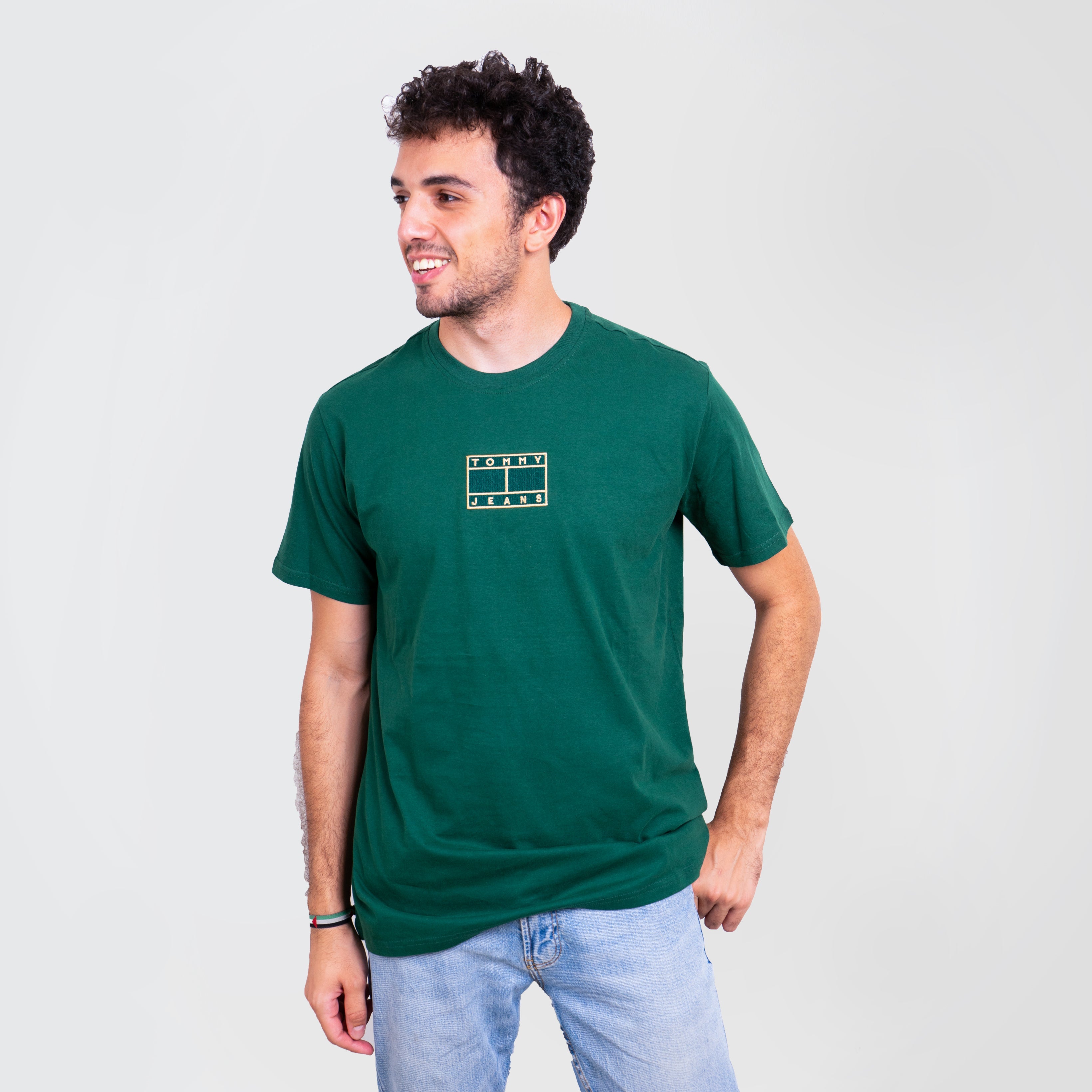 Original Tommy Hilfiger Stitched Tee (Slim Fit) - Marca Deals - Tommy Hilfiger