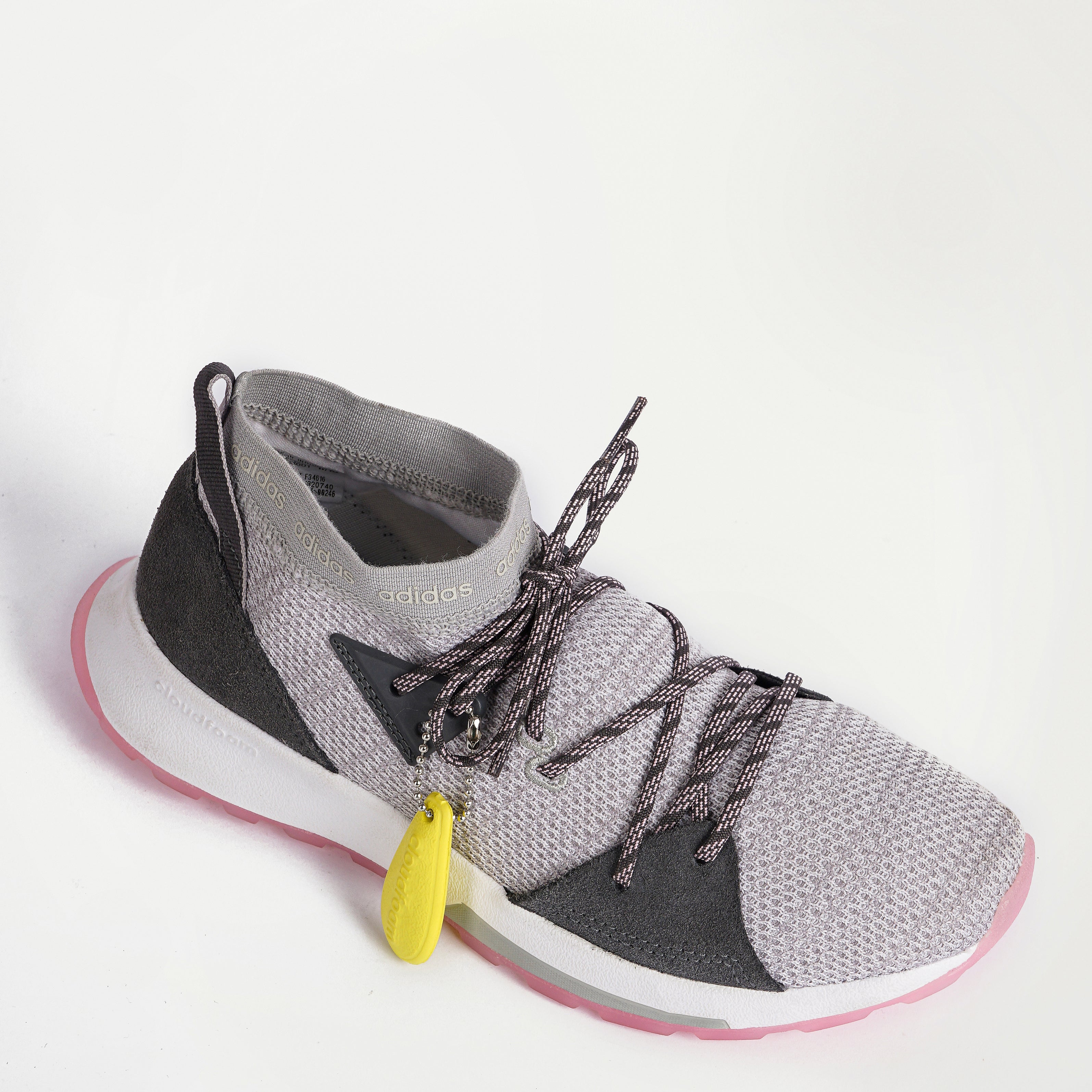 Original Adidas Quesa - Women's Running Shoes - Marca Deals - Adidas