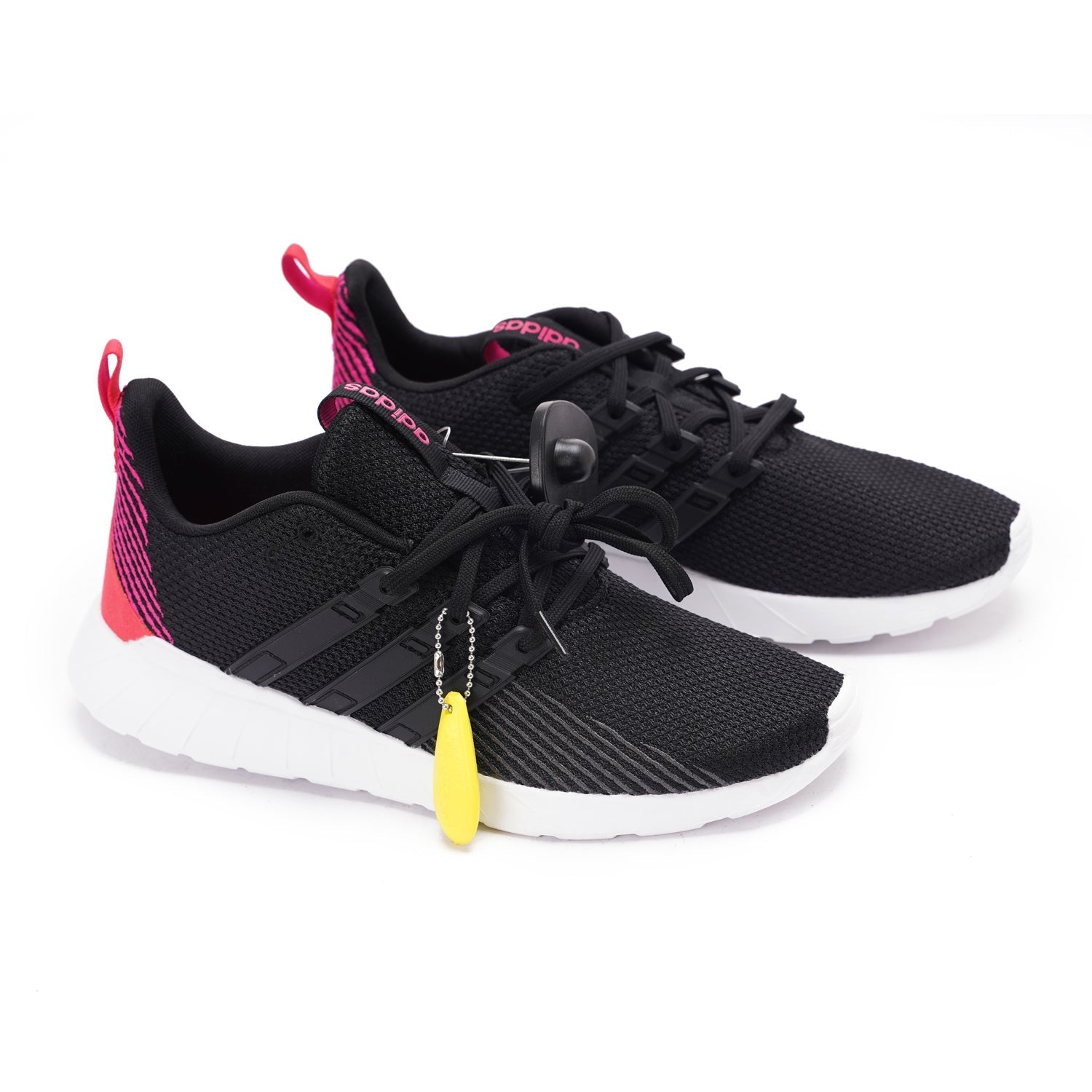 QUESTAR FLOW Sneakers For Women - Marca Deals - Adidas